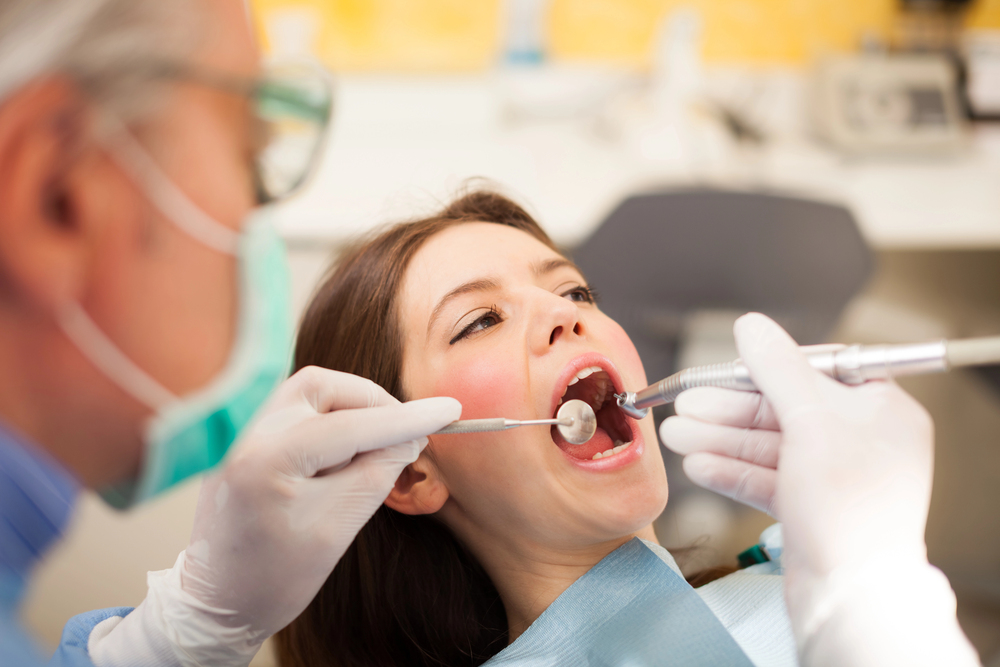 Dentist